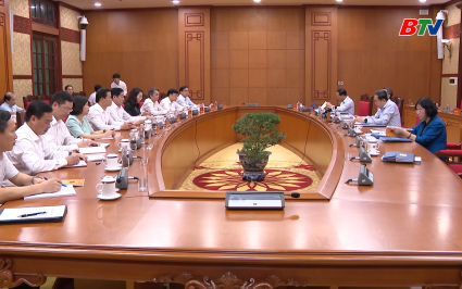 Bộ Ch&iacute;nh trị cho &yacute; kiến v&agrave;o Dự thảo Văn kiện v&agrave; phương &aacute;n nh&acirc;n sự Đại hội Đảng bộ tỉnh Bắc Ninh nhiệm kỳ 2025 - 2030