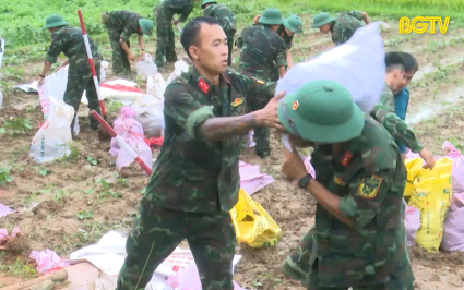 Bộ đội cụ Hồ trong thời b&igrave;nh