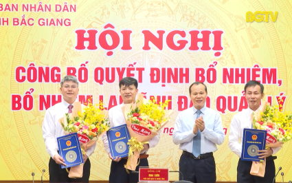 C&ocirc;ng bố Quyết định bổ nhiệm, bổ nhiệm lại c&aacute;n bộ l&atilde;nh đạo quản l&yacute;