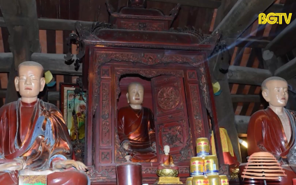 Bộ tượng Tam Tổ Tr&uacute;c L&acirc;m tại ch&ugrave;a Vĩnh Nghi&ecirc;m được c&ocirc;ng nhận bảo vật quốc gia