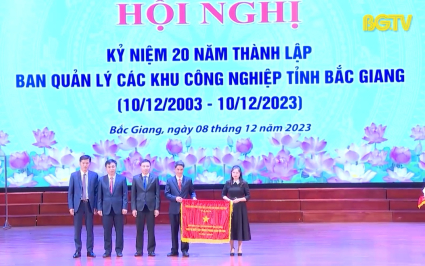 Ban Quản l&yacute; C&aacute;c khu c&ocirc;ng nghiệp kỷ niệm 20 năm th&agrave;nh lập 