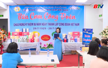 Bữa cơm c&ocirc;ng đo&agrave;n tại C&ocirc;ng ty TNHH CEDO Việt Nam