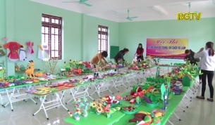 Phong tr&agrave;o phụ nữ thi đua lao động s&aacute;ng tạo