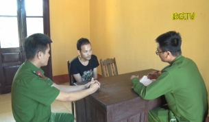Bắt giữ đối tượng t&agrave;ng trữ ma t&uacute;y c&oacute; vũ kh&iacute; n&oacute;ng