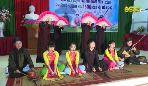 N&eacute;t đẹp văn h&oacute;a Ca tr&ugrave; tr&ecirc;n đất Phượng Ho&agrave;ng