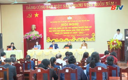 Cử tri x&atilde; Tam Tiến tiếp x&uacute;c với người ứng cử đại biểu HĐND tỉnh nhiệm kỳ 2026&ndash;2031