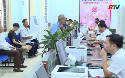 C&aacute;c x&atilde;, phường tiếp nhận hơn 101,5 ngh&igrave;n hồ sơ TTHC