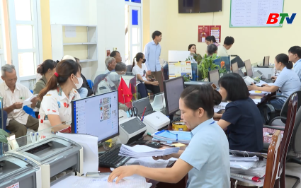 Cải c&aacute;ch h&agrave;nh ch&iacute;nh: Cải c&aacute;ch h&agrave;nh ch&iacute;nh ở Ph&uacute;c H&ograve;a