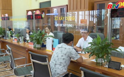 Cải c&aacute;ch h&agrave;nh ch&iacute;nh: Đẩy mạnh ph&acirc;n cấp ủy quyền trong giải quyết TTHC