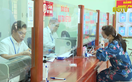 CCHC: Việt Y&ecirc;n đẩy mạnh dịch vụ c&ocirc;ng trực tuyến v&agrave; thanh to&aacute;n trực tuyến c&aacute;c DVC