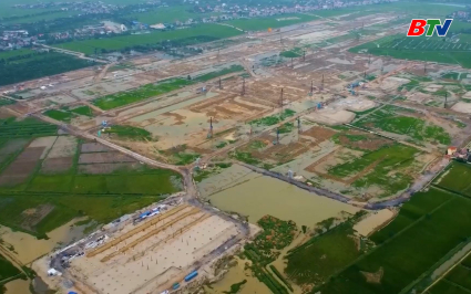 Cao điểm thi đua thực hiện dự &aacute;n Cảng h&agrave;ng kh&ocirc;ng quốc tế Gia B&igrave;nh