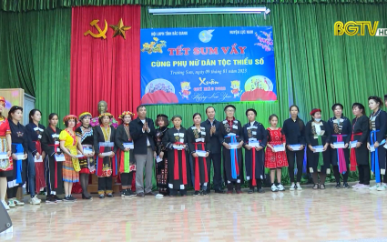 Chăm lo Tết cho phụ nữ d&acirc;n tộc thiểu số