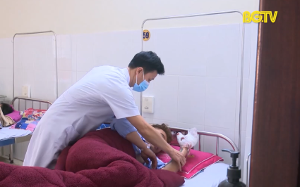 Chấn thương do đốt ph&aacute;o nổ diễn biến phức tạp trong ng&agrave;y Tết