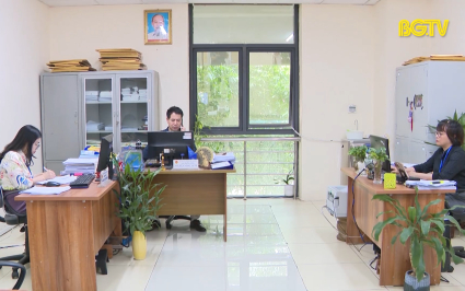 Chi trả gần 88 tỷ đồng cho 92 c&aacute;n bộ nghỉ hưu trước tuổi
