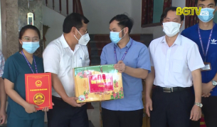 Chia tay Đo&agrave;n b&aacute;c sỹ Học viện Y dược học cổ truyền Việt Nam