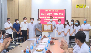 Chia tay đo&agrave;n c&ocirc;ng t&aacute;c của trường Đại học Kỹ thuật Y tế Hải Dương