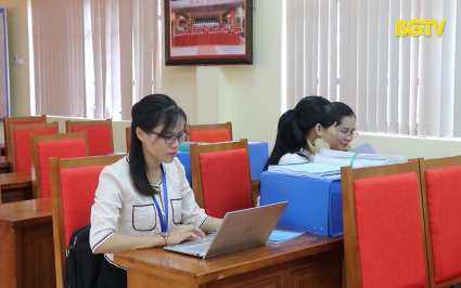 C&ocirc; gi&aacute;o c&oacute; nhiều s&aacute;ng kiến, giải ph&aacute;p trong dạy học