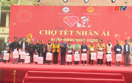 Chợ Tết nh&acirc;n &aacute;i lan tỏa y&ecirc;u thương 