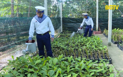 Cho Trường Sa m&atilde;i th&ecirc;m xanh