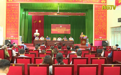 Chủ tịch HĐND tỉnh tiếp x&uacute;c cử tri huyện Lạng Giang