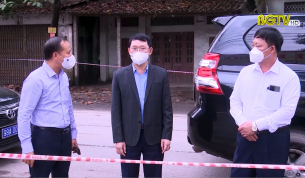 Chủ tịch UBND tỉnh kiểm tra c&ocirc;ng t&aacute;c ph&ograve;ng, chống dịch