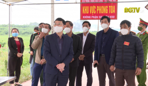 Chủ tịch UBND tỉnh kiểm tra c&ocirc;ng t&aacute;c ph&ograve;ng chống dịch Covid-19 tại T&acirc;n Y&ecirc;n