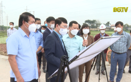 Chủ tịch UBND tỉnh kiểm tra nhiệm vụ ph&aacute;t triển KTXH tại huyện Lạng Giang