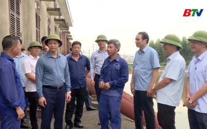 Chủ tịch UBND tỉnh kiểm tra c&ocirc;ng t&aacute;c ứng ph&oacute; với cơn b&atilde;o số 3