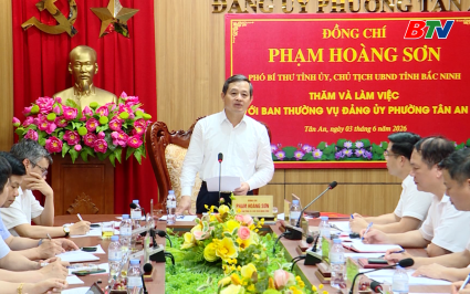 Chủ tịch UBND tỉnh l&agrave;m việc với Ban Thường vụ Đảng uỷ phường T&acirc;n An