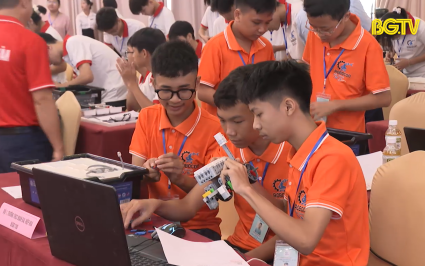 Chung kết cuộc thi Robocon tỉnh Bắc Giang lần thứ nhất