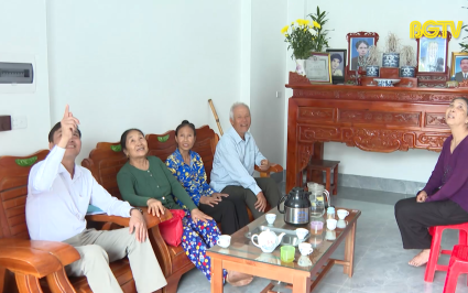 Chung tay gi&uacute;p người ngh&egrave;o an cư