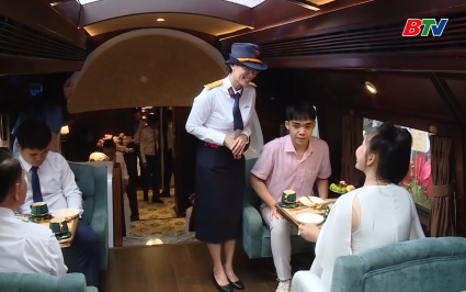 Chuyến t&agrave;u du lịch văn h&oacute;a &ldquo;H&agrave; Nội 5 Cửa &Ocirc;&rdquo; H&agrave;nh tr&igrave;nh H&agrave; Nội &ndash; Từ Sơn  