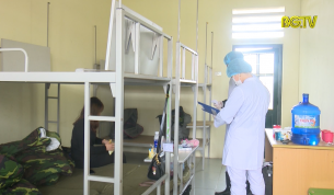 C&ograve;n 25 trường hợp c&aacute;ch ly, gi&aacute;m s&aacute;t dịch bệnh Covid-19 tập trung