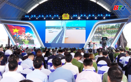 Chuyện trong tuần: C&ocirc;ng tr&igrave;nh ch&agrave;o mừng C&aacute;ch mạng th&aacute;ng 8 v&agrave; Quốc kh&aacute;nh 2/9 - Động lực cho sự ph&aacute;t triển