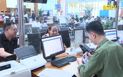 CTT: H&agrave;nh tr&igrave;nh x&acirc;y dựng ch&iacute;nh quyền kiến tạo, phục vụ