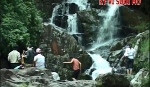 Kỳ vĩ Suối Mỡ
