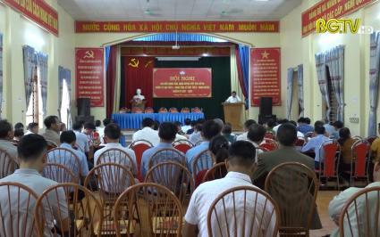 Đại biểu HĐND tỉnh tiếp x&uacute;c cử tri Lục Nam 