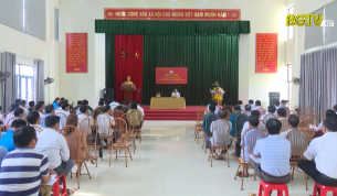 Đại biểu Quốc hội tiếp x&uacute;c cử tri tại huyện Lục Ngạn