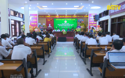 Đại hội Li&ecirc;n đo&agrave;n quần vợt tỉnh lần thứ IV