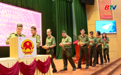 Đảm bảo an ninh trật tự, an to&agrave;n trong ng&agrave;y bầu cử