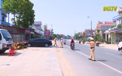 Đảm bảo ATGT dịp nghỉ lễ Giỗ tổ H&ugrave;ng Vương