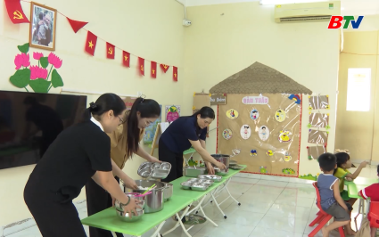 Đảm bảo ATTP tại c&aacute;c cơ sở gi&aacute;o dục dịp Tết Nguy&ecirc;n đ&aacute;n v&agrave; m&ugrave;a lễ hội