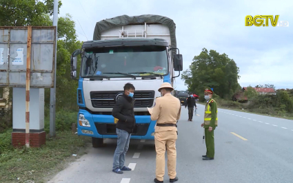 Đảm bảo trật tự giao th&ocirc;ng tr&ecirc;n đường tỉnh 293