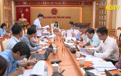 Đảng đo&agrave;n HĐND tỉnh thẩm tra dự thảo Nghị quyết 