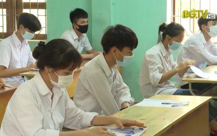Đăng k&yacute; dự thi tốt nghiệp THPT năm 2022 theo h&igrave;nh thức trực tuyến 