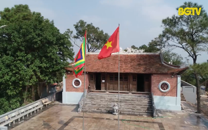 Đất v&agrave; người Bắc Giang: Đền D&agrave;nh