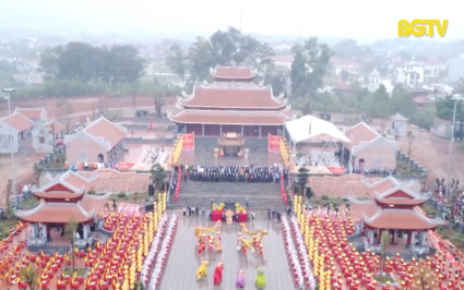 Đất v&agrave; người Bắc Giang: Đền thờ Ho&agrave;ng Hoa Th&aacute;m