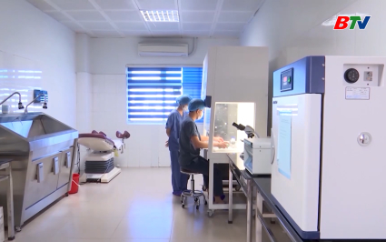 Đẩy mạnh nghi&ecirc;n cứu khoa học, ph&aacute;t triển kỹ thuật mới chăm s&oacute;c sức khỏe người d&acirc;n