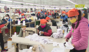Đẩy mạnh tuy&ecirc;n truyền ph&ograve;ng, chống dịch nCoV trong c&ocirc;ng nh&acirc;n lao động