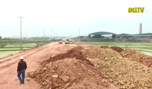 Đẩy nhanh cải tạo, n&acirc;ng cấp Quốc lộ 17 - Tuyến giao th&ocirc;ng huyết mạch
